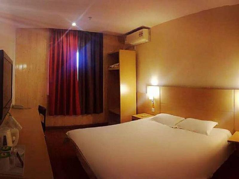 Ibis Nantong Qingnian Hotel Exterior photo