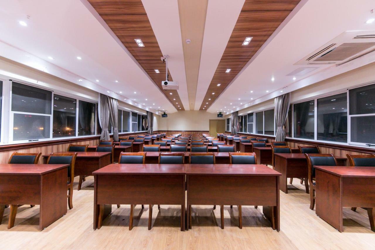 Ibis Nantong Qingnian Hotel Exterior photo